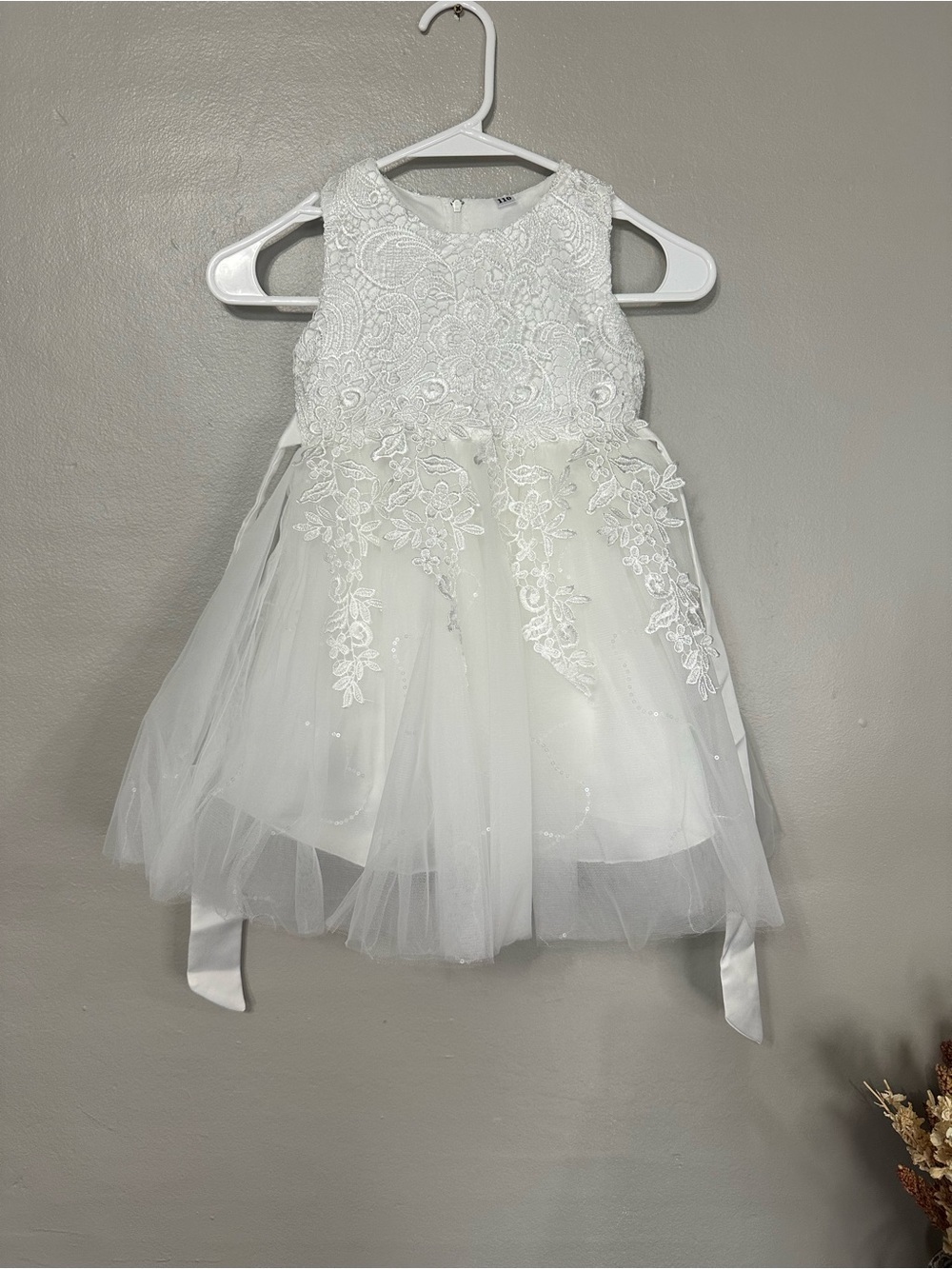 White Lace Tulle Flower Girl Dress for Kids 3-4Y NWOT